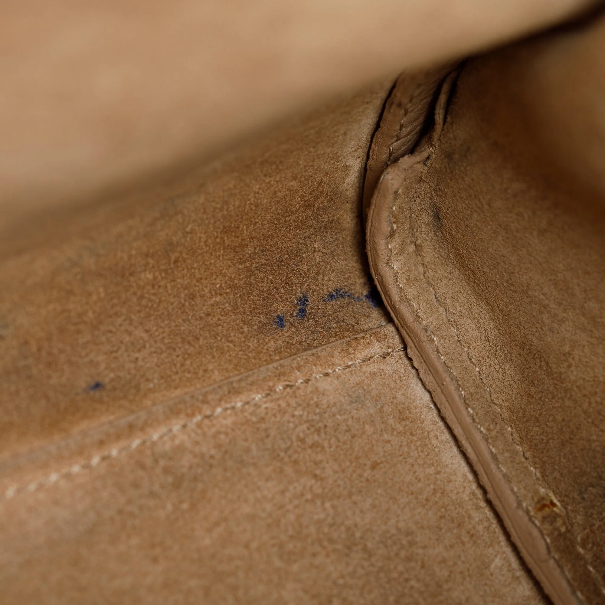 Saint Laurent Beige Grained Leather Nano Sac De Jour w/ Strap - Image 11