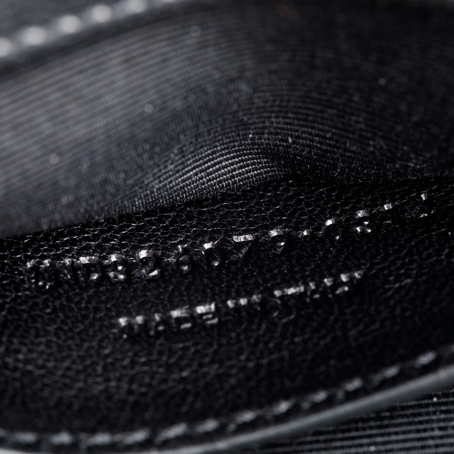Saint Laurent Black Grain De Poudre Cassandre Clutch - Image 8