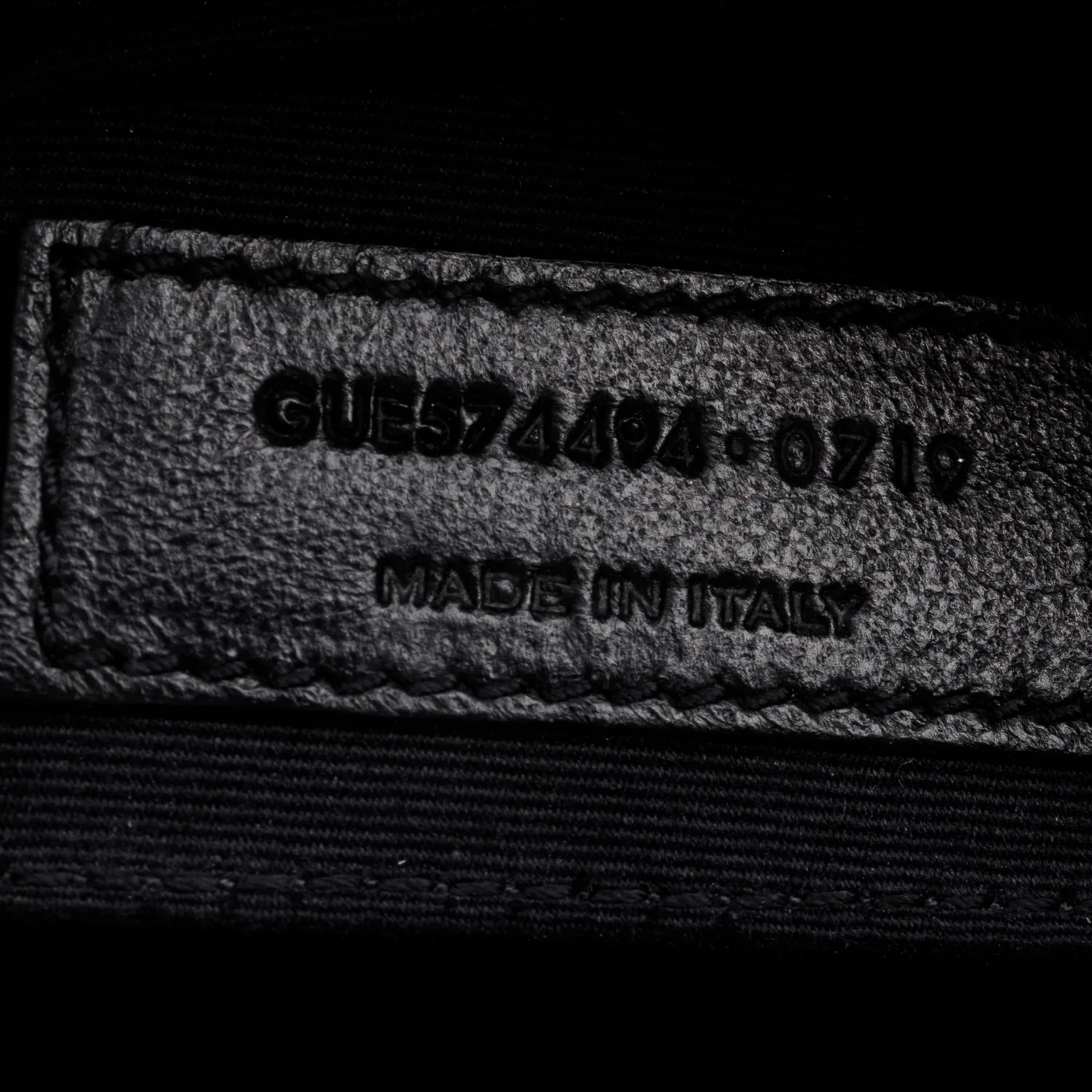 Saint Laurent Red Leather Lou Camera Bag - Image 9