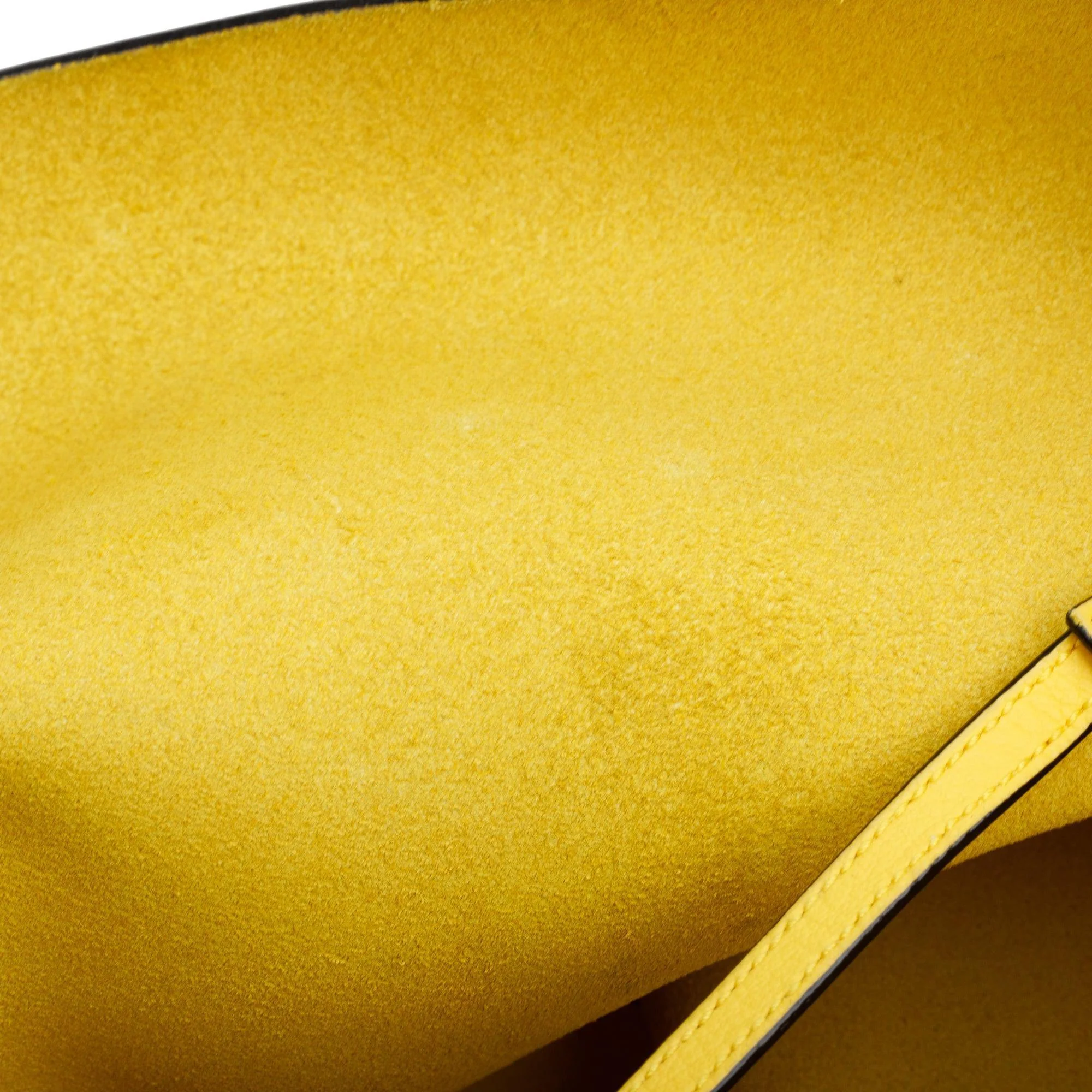 Saint Laurent Yellow Leather E/W Shopping Tote - Image 8
