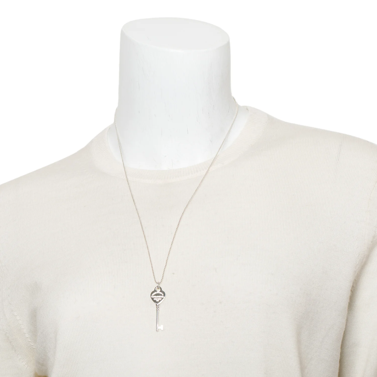 Tiffany & Co. Sterling Silver Return to Tiffany Heart Key Pendant Necklace - Image 4