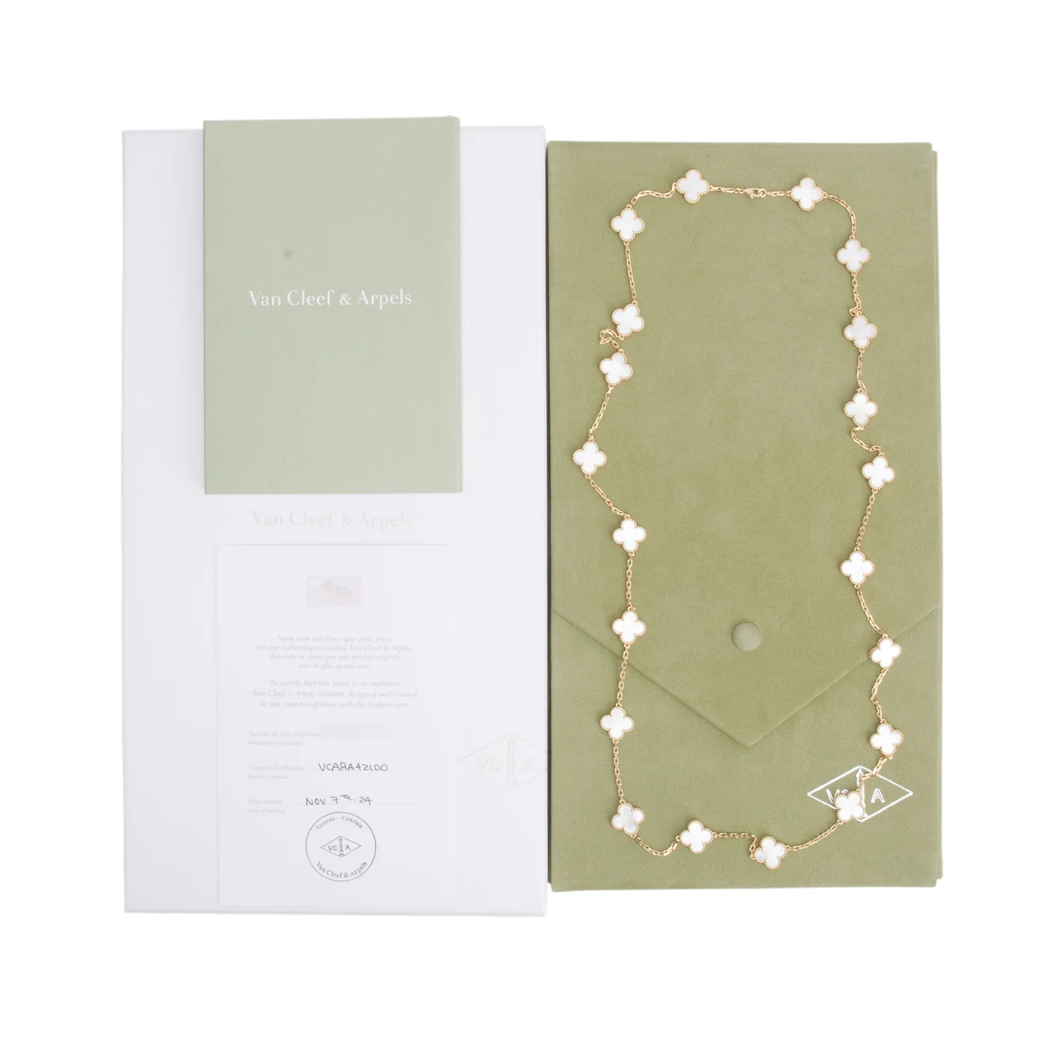 Van Cleef & Arpels 18k Yellow Gold Vintage Alhambra 20 Motif Mother of Pearl Necklace w/ Box & Certificate - Image 3