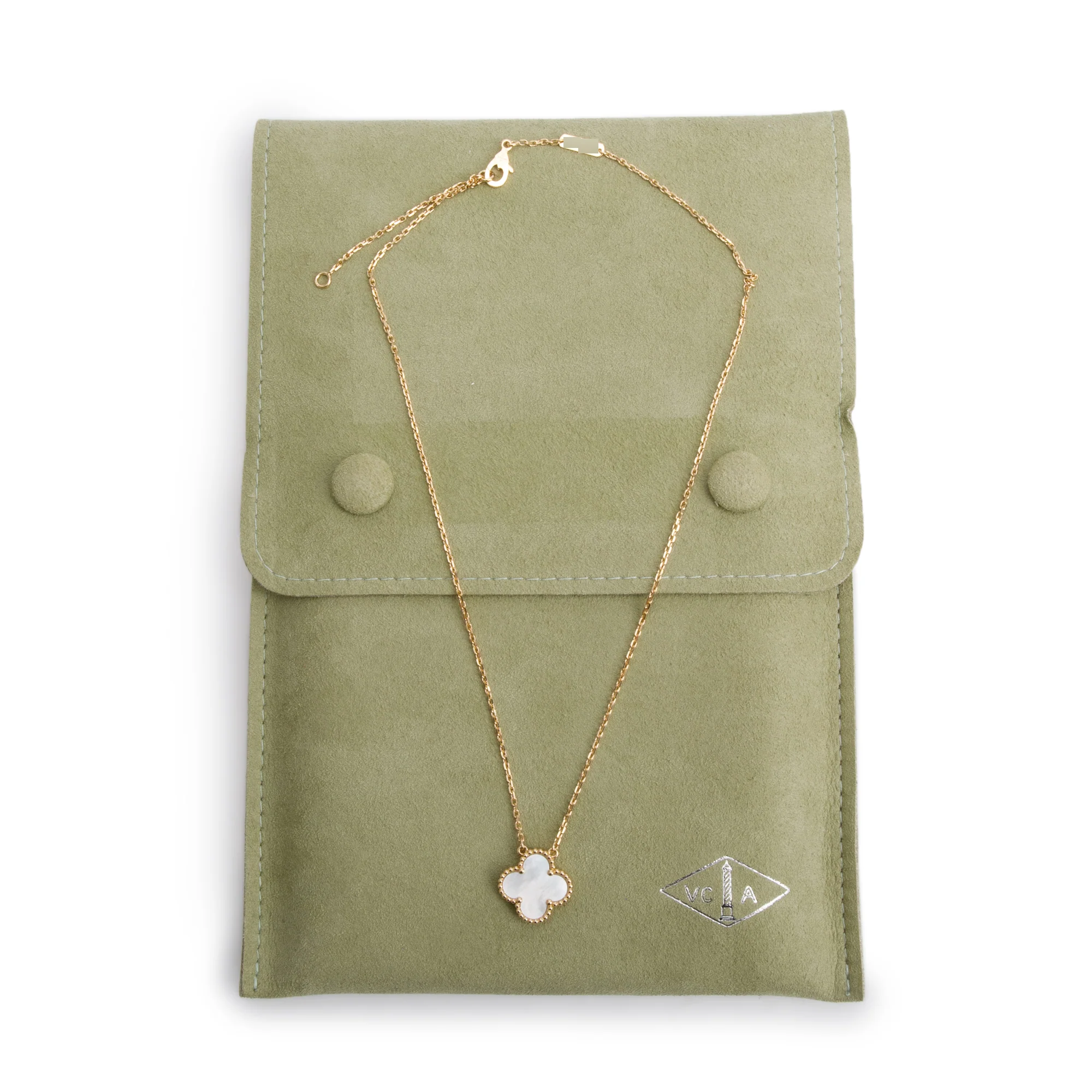 Van Cleef & Arpels 18k Yellow Gold Vintage Alhambra Mother of Pearl Pendant Necklace w/ Receipt & Cary Pouch - Image 3