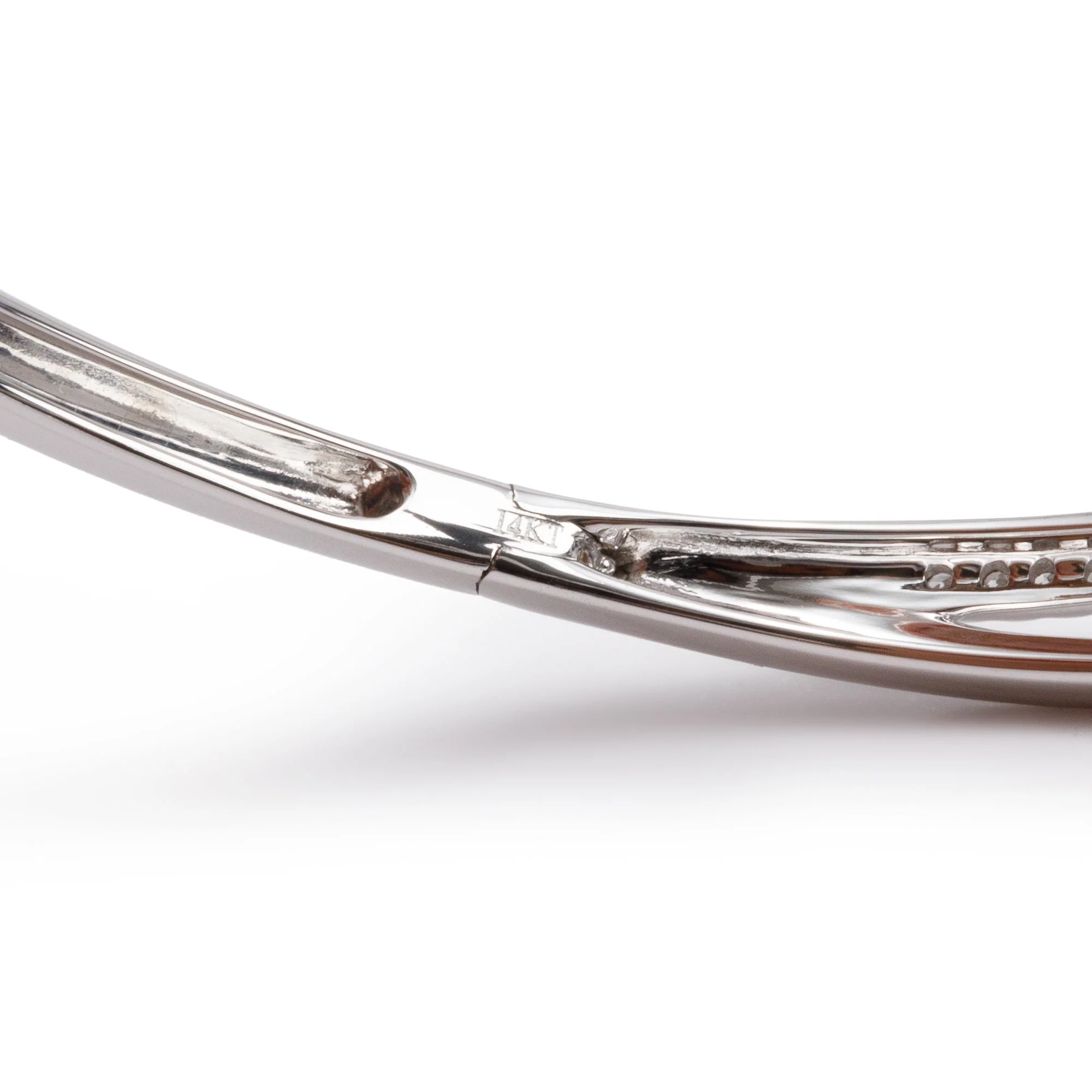 Vera Wang 14k White Gold Diamond Love Knot Bangle Bracelet w/ Box - Image 7